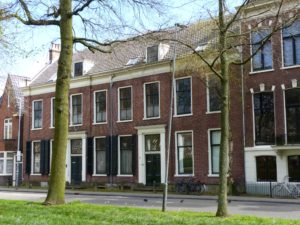 98 KLM-huisje Kleine Houtweg 65 Haarlem